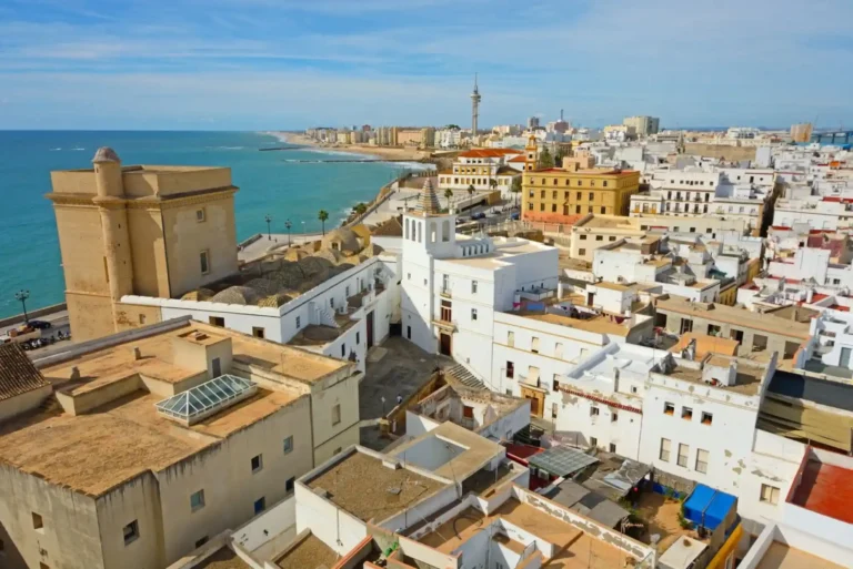 Free Tour Cádiz Ideal for First-Time Visitors