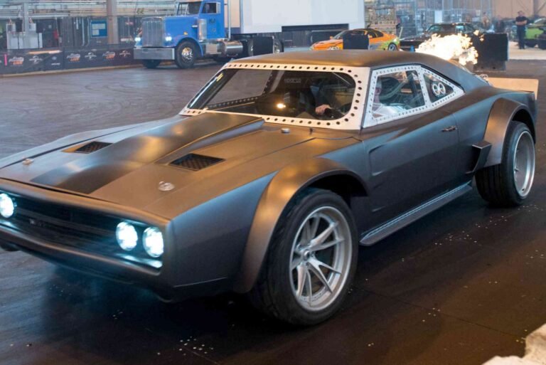 Safe Kingpin Play Levels in Classic Cars