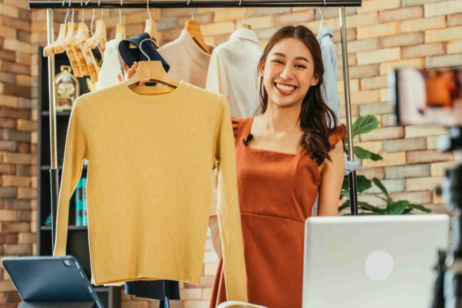 How To Sell Fashion Items On Milay Pk