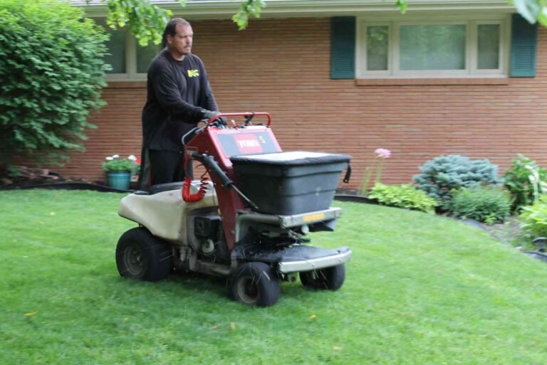 Lawn Fertilizing in Omaha, NE