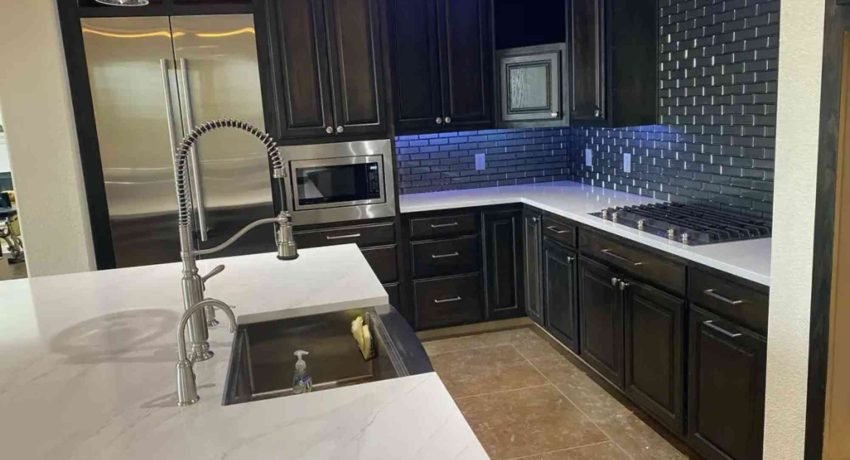 Cabinet Staining in Kansas City, MO