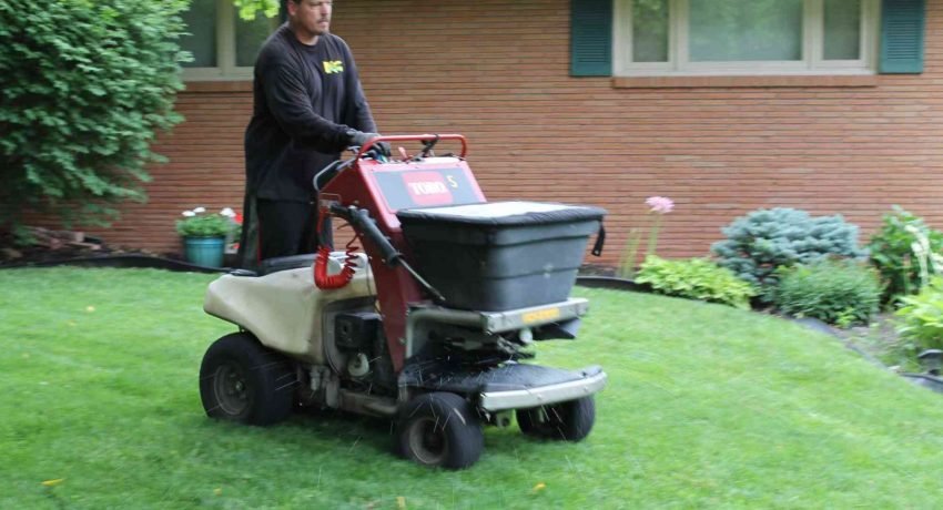 Lawn Fertilizing in Omaha, NE