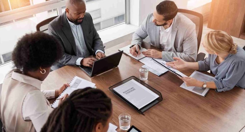 Leaders Are Speaking At The Retail Summit: Key Facts and Advice